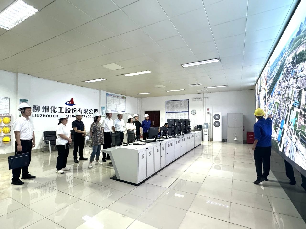 adec9384d12c267fea34d2ec1eaa3687.jpg